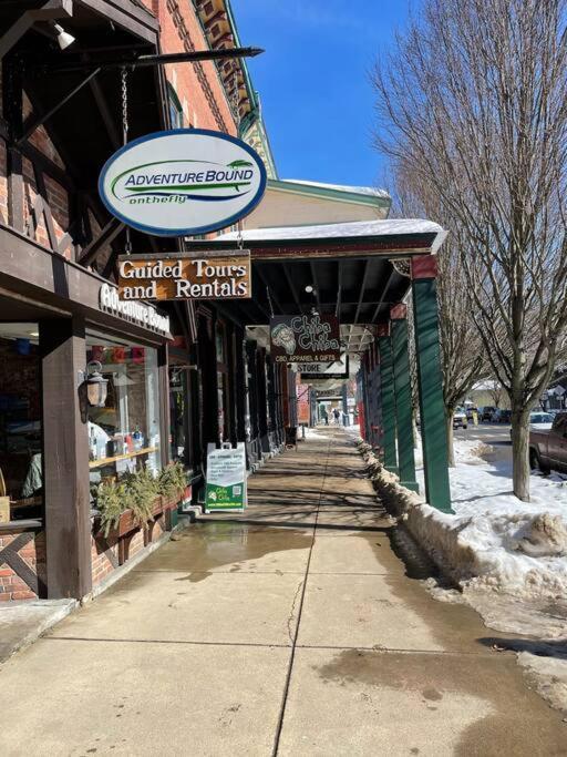 Skiing, Hiking, Village Of Eville Mtn Escape Ellicottville Buitenkant foto